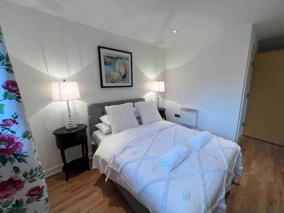 Brownberry Tree Serviced Apartment CBG Buitenkant foto