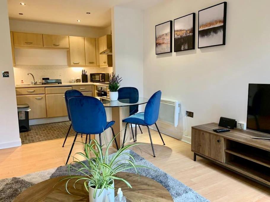 Brownberry Tree Serviced Apartment CBG Buitenkant foto